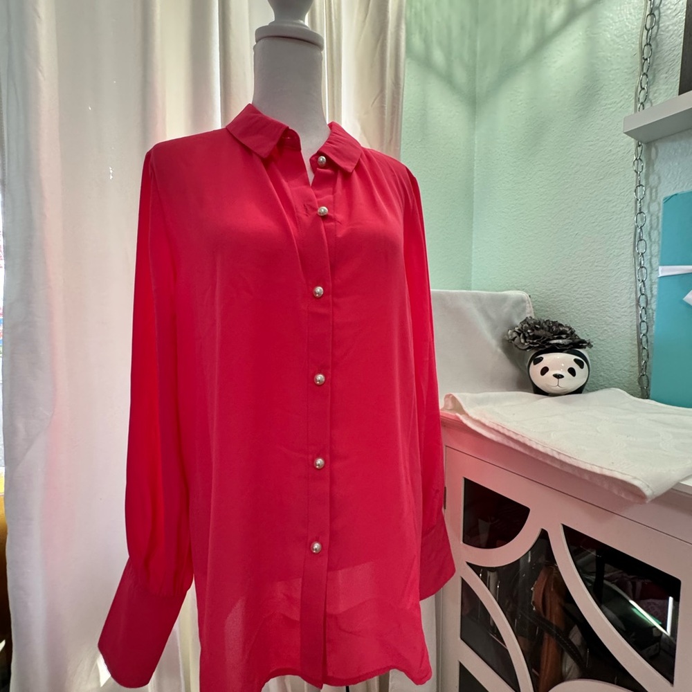 CeCe Bright Pink Button-Down Blouse. NWT